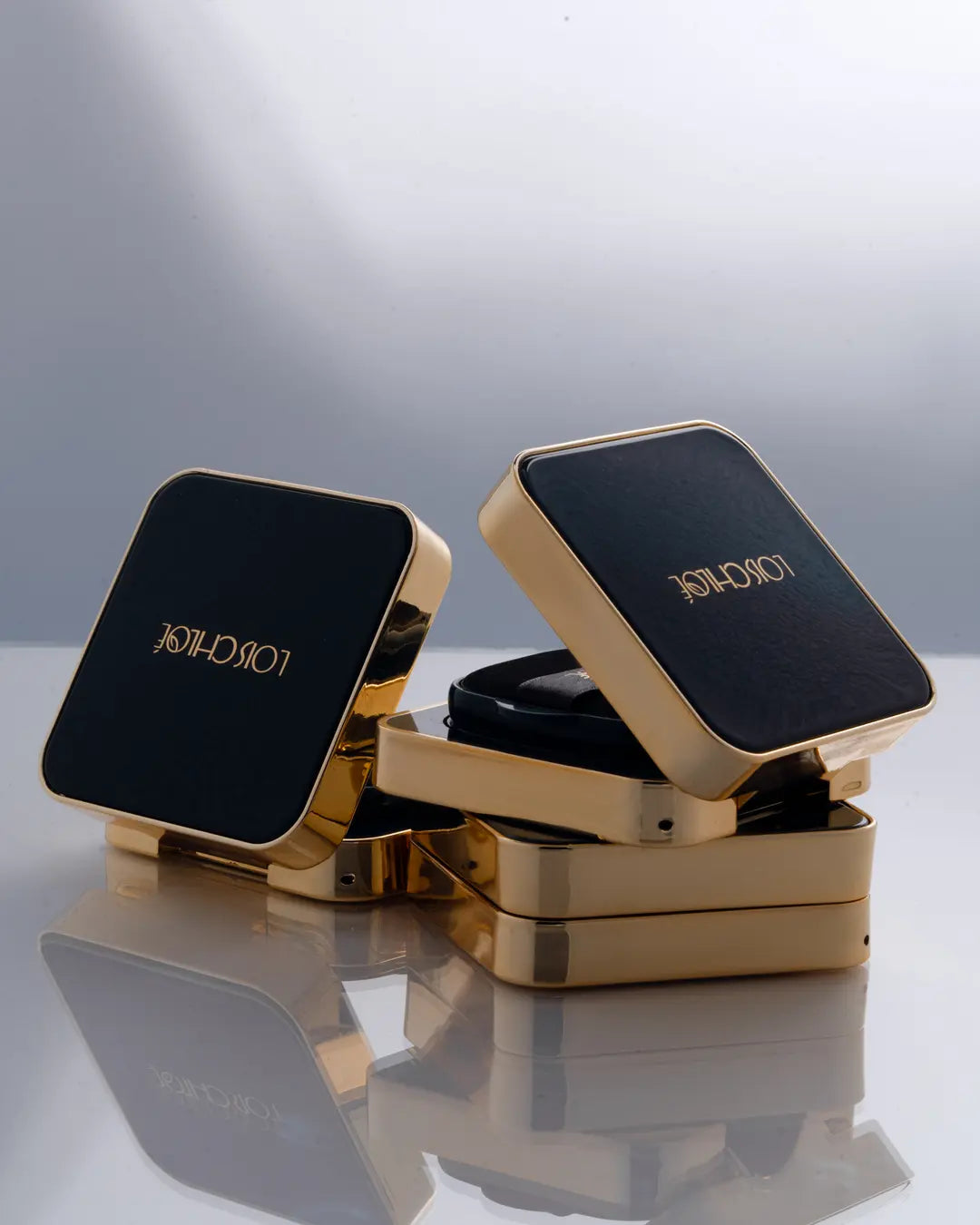 Lois Chloe Cushion Foundation